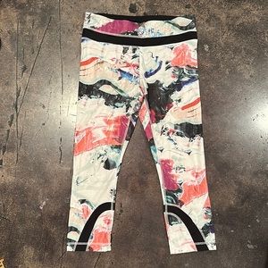 Lululemon Run Inspire Crops